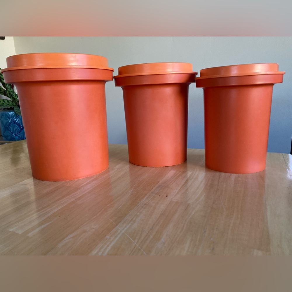 3, 1970’s Rubbermaid nesting food storage canisters orange floral design - Picture 3 of 15
